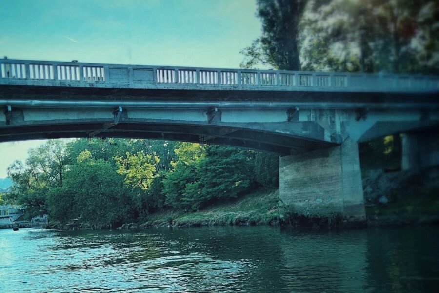 Banjalučka policija spriječila muškarca (85) da skoči