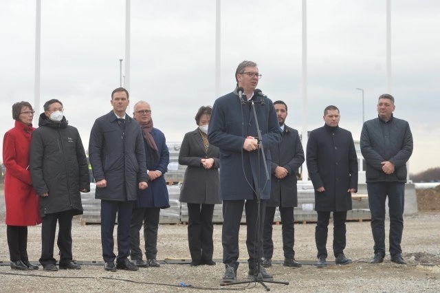 “Čini mi se da ću potpisati”