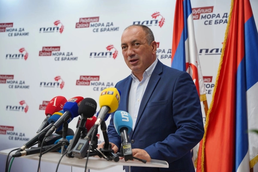 Crnadak: Pogledajte šta su tajno dogovorili Dodik i Šmit