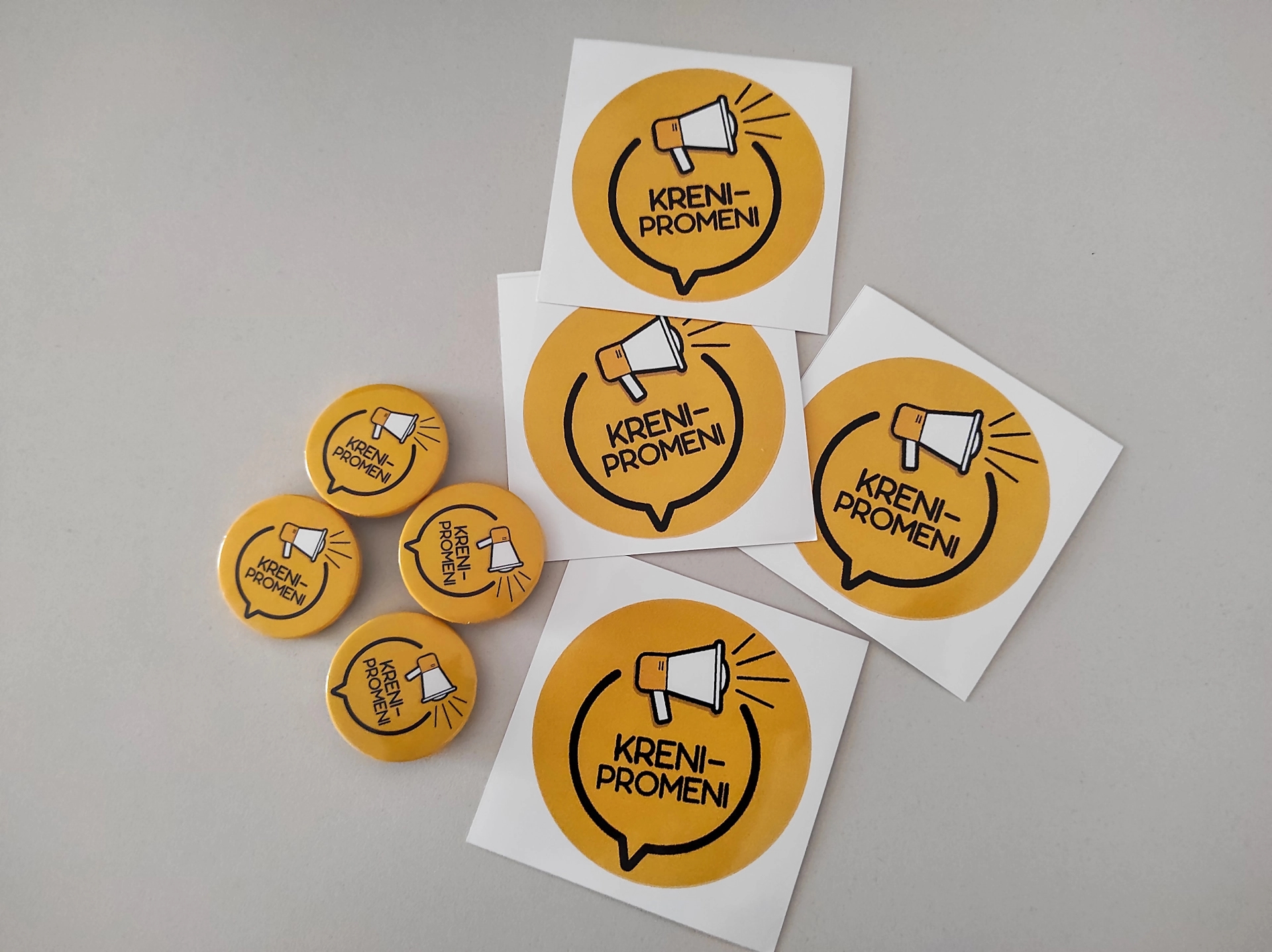 Da li je Savi Manojloviću sendvič iz BIA ukusniji od Rokfelerovog burgera?