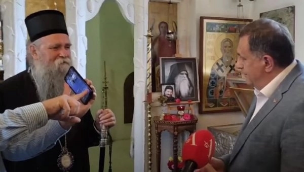 Dodik nakon sastanka sa mitropolitom Joanikijem: Srpski narod i SPC su jedno