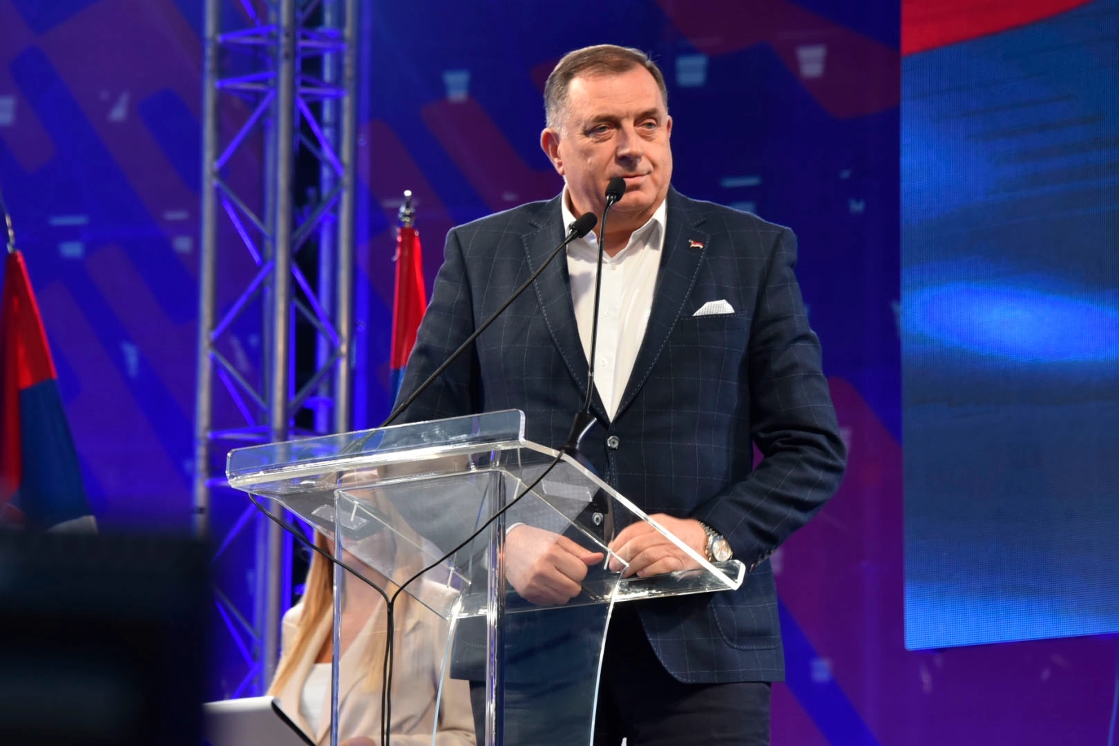 Dodik “pecnuo” Stanivukovića