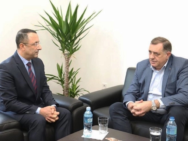 Dodik: Srpska saosjeća sa narodom Turske, znajte da niste sami