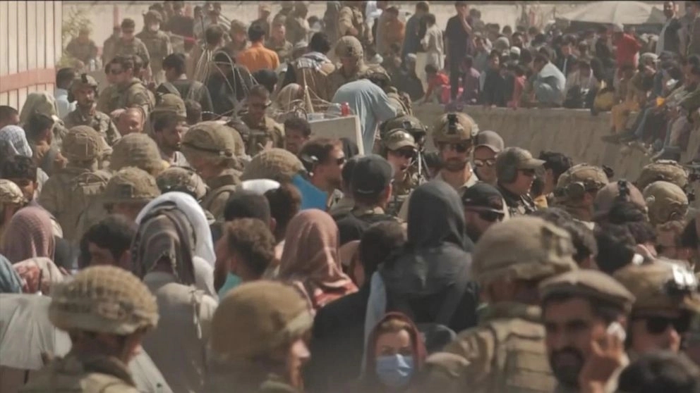 Dvogodišnja djevojčica stradala u stampedu na aerodromu u Kabulu