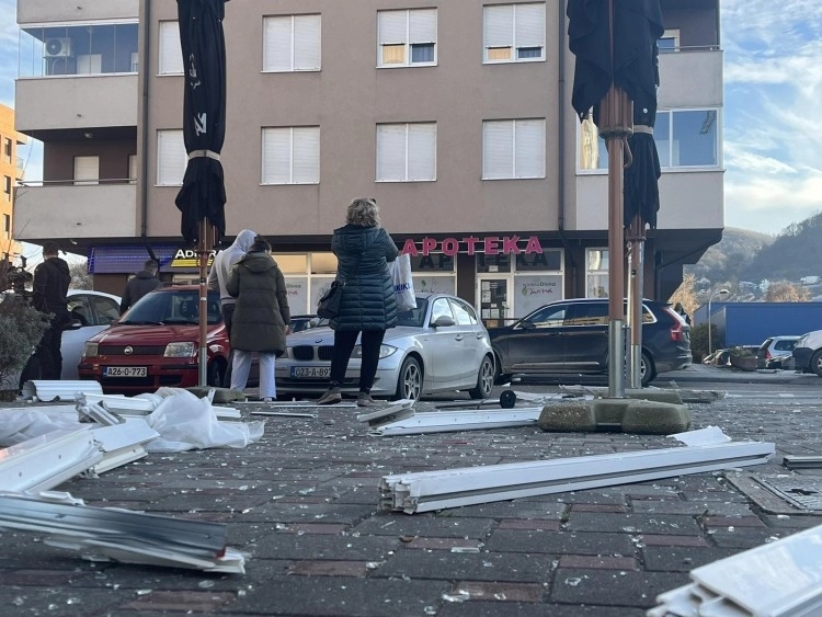 Eksplozija u Banjaluci, raznesen stan šestočlane porodice