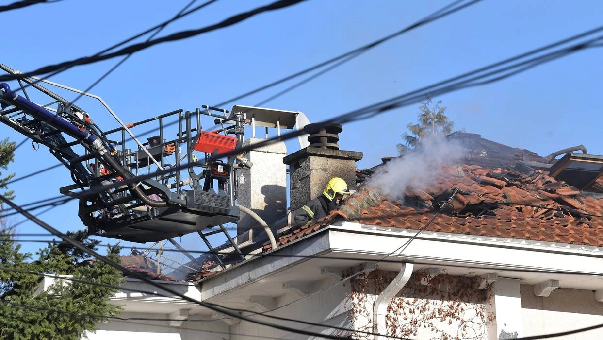 Lokalizovan požar u rezidenciji hrvatske ambasade u Beogradu