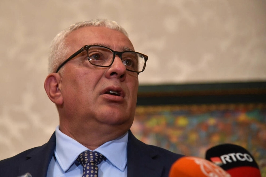 Mandić traži hitnu sjednicu Savjeta za odbranu i bezbjednost Crne Gore