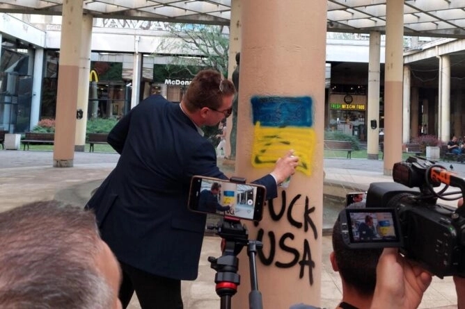 Međusobne optužbe Nikitina i Stojakovića