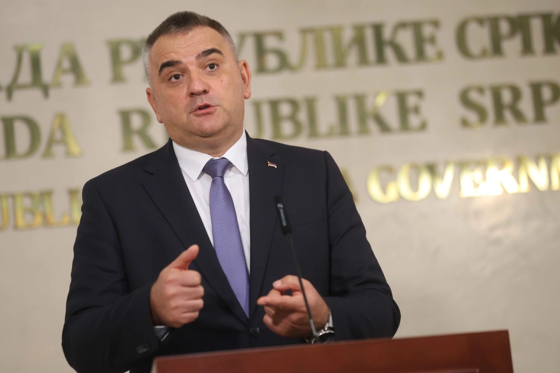 Minić: Obilježena službena vozila Vlade