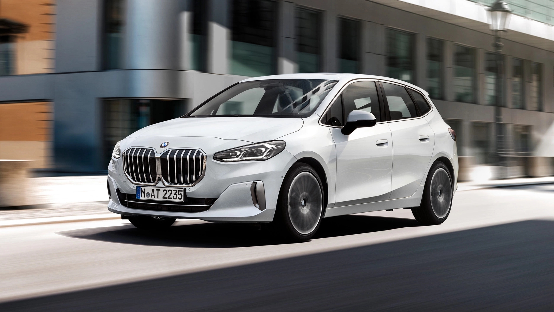 Monovolumeni nisu prošlost: BMW predstavio novi Active Tourer