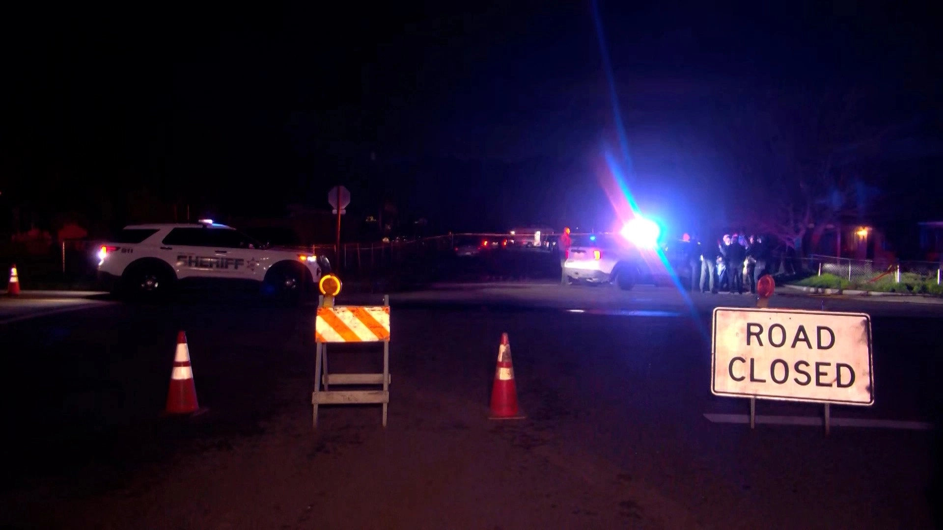 Most se srušio u rijeku, ronioci tragaju za nestalima