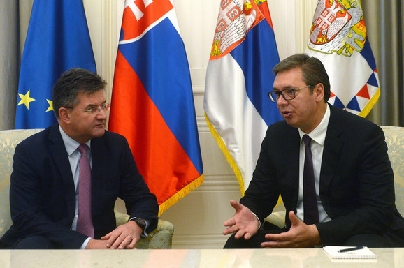 Nakon razgovora sa Stoltenbergom, Vučić se sastao sa Lajčakom