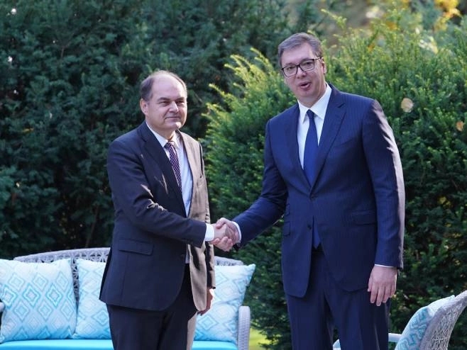 Nakon sastanka Schmidta i Vučića, Dodik poručio: Volio bih da se nije desio