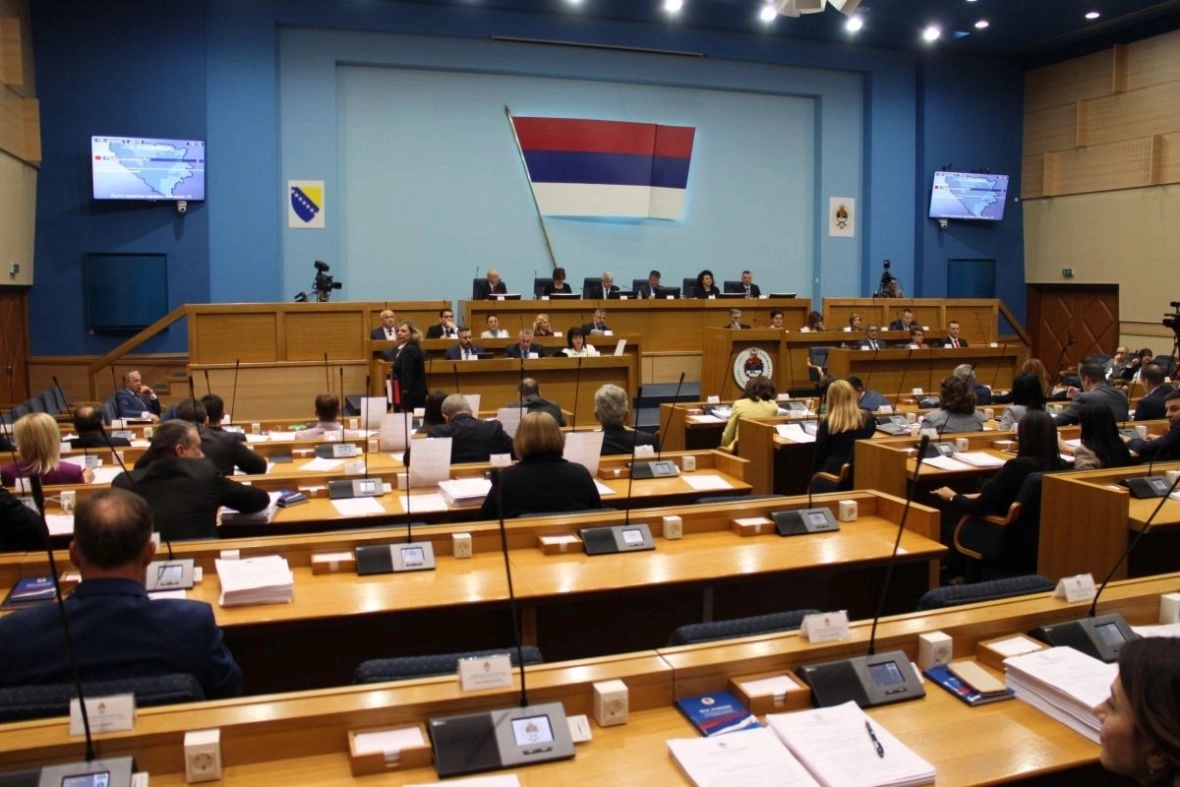 Negodovanje opozicije nakon odluka Narodne skupštine