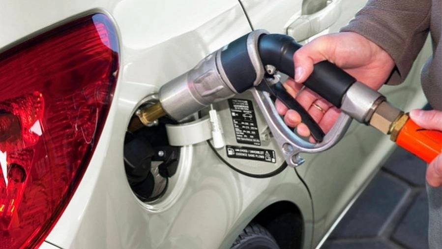 Plin već poskupio na pumpama u RS, ni cijene goriva neće mirovati