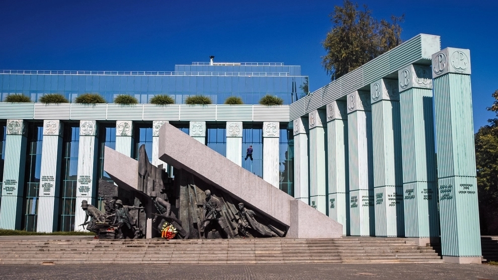 Poljska prelomila: “Nameravamo da raspustimo”