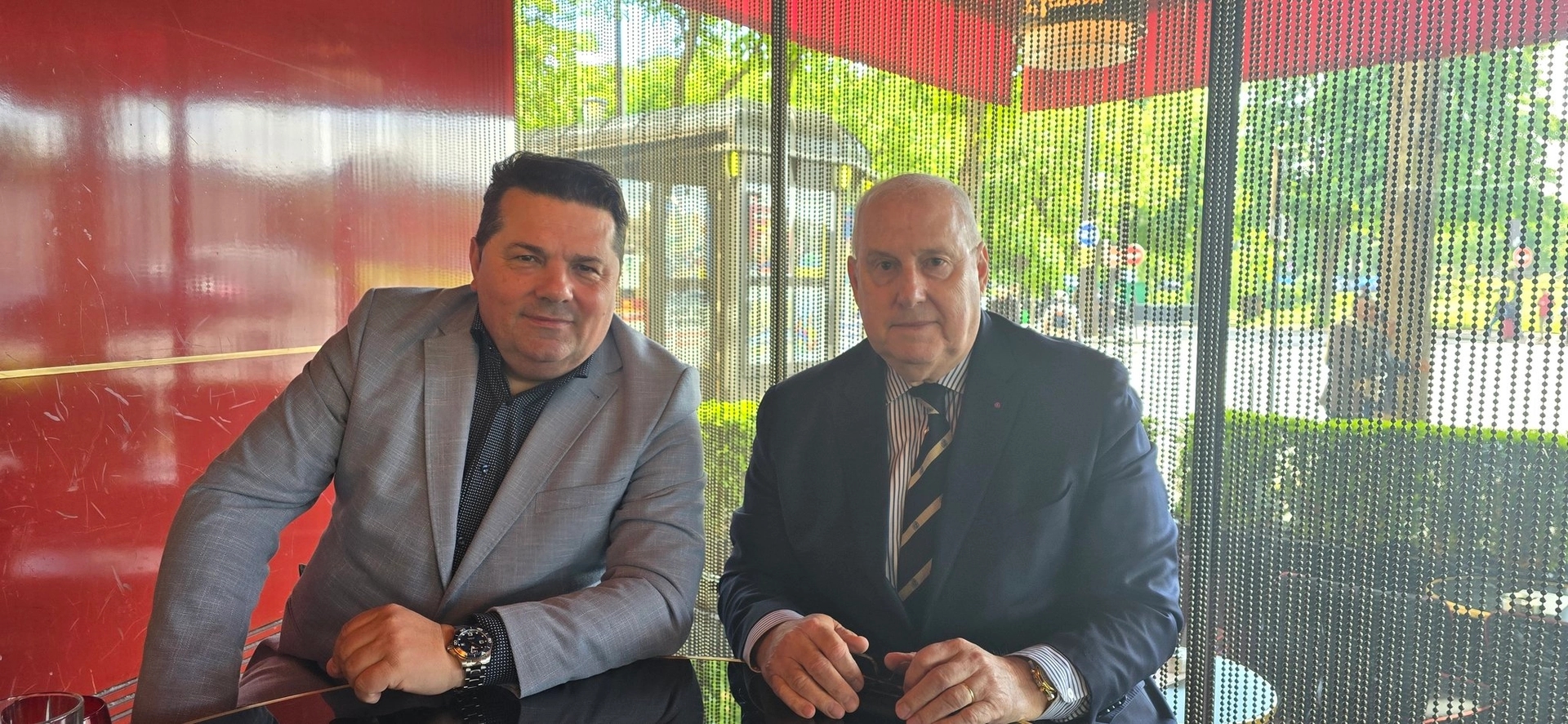 “POSEBNA ČAST I PRIVILEGIJA” Stevandić razgovarao sa Žakom Ogarom (FOTO)