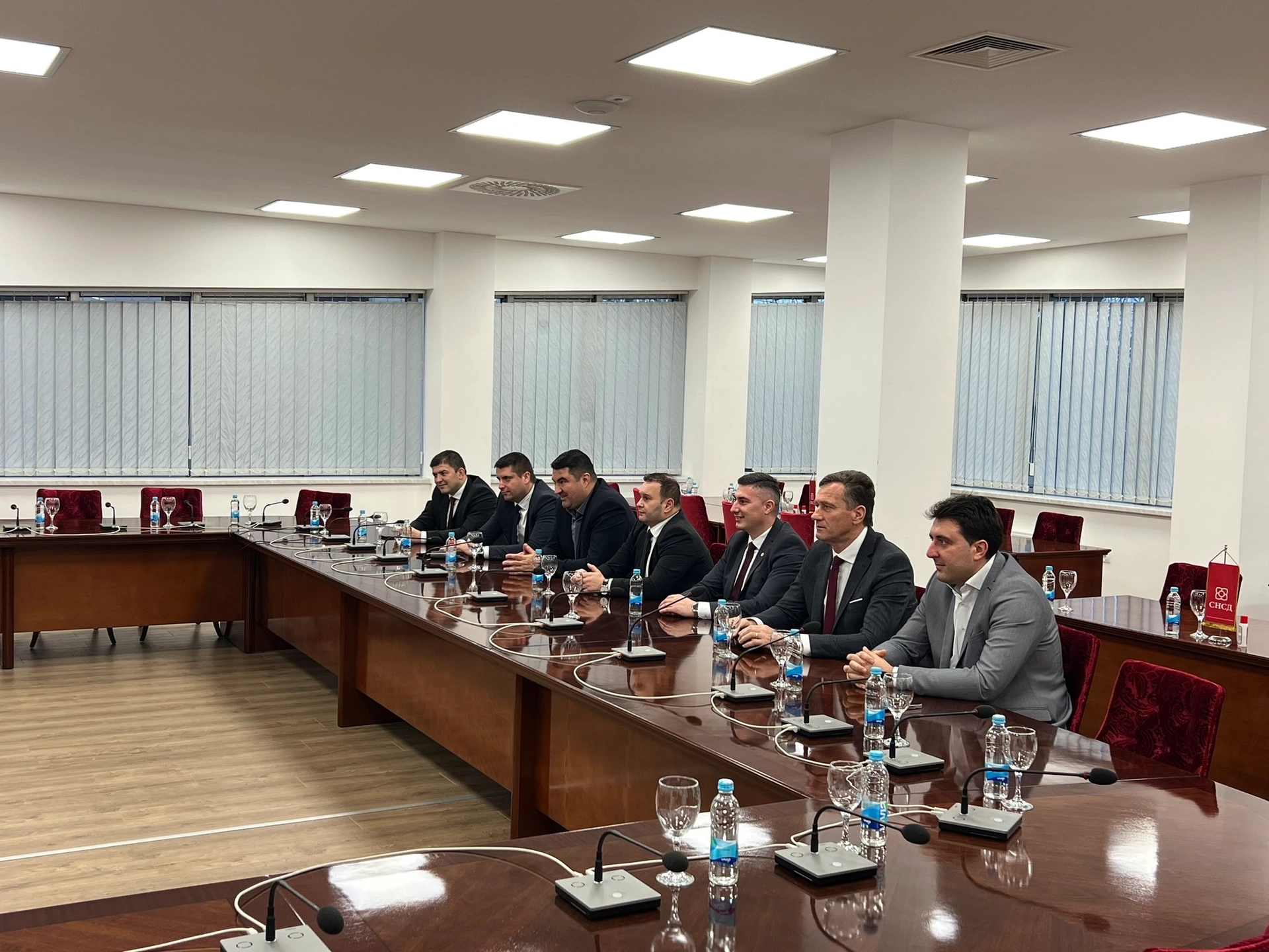 Poslanici SNSD-a glasaće za podršku Savjetu ministara