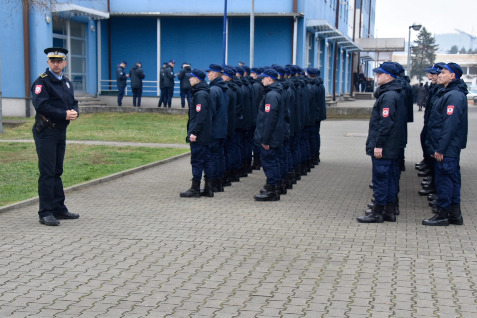 Postrojeni kadeti povodom Međunarodnog dana sjećanja na stradale policajce