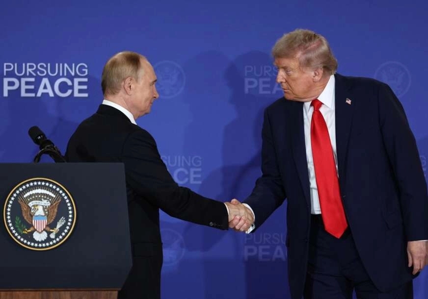 Putin i Tramp traže put ka miru u Ukrajini