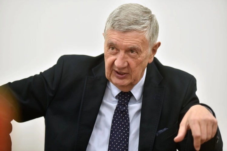 Radmanović osudio Satlerovu izjavu