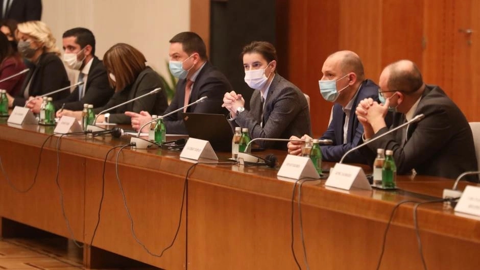 Sastanak Kriznog štaba – kovid propusnice i za druge objekte