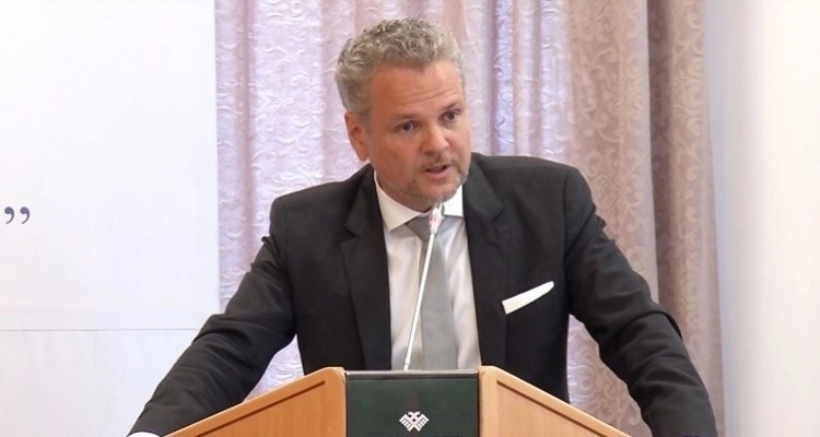 Satler o kandidatskom statusu BiH