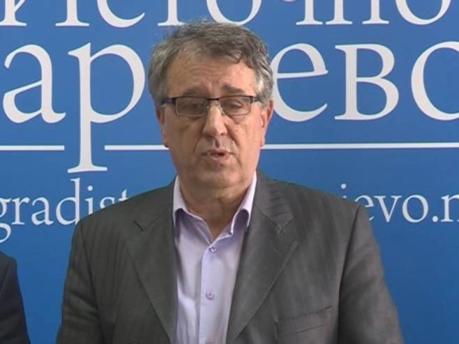 Savić: Dajte nam svima kazne, pa da završimo sa ovim