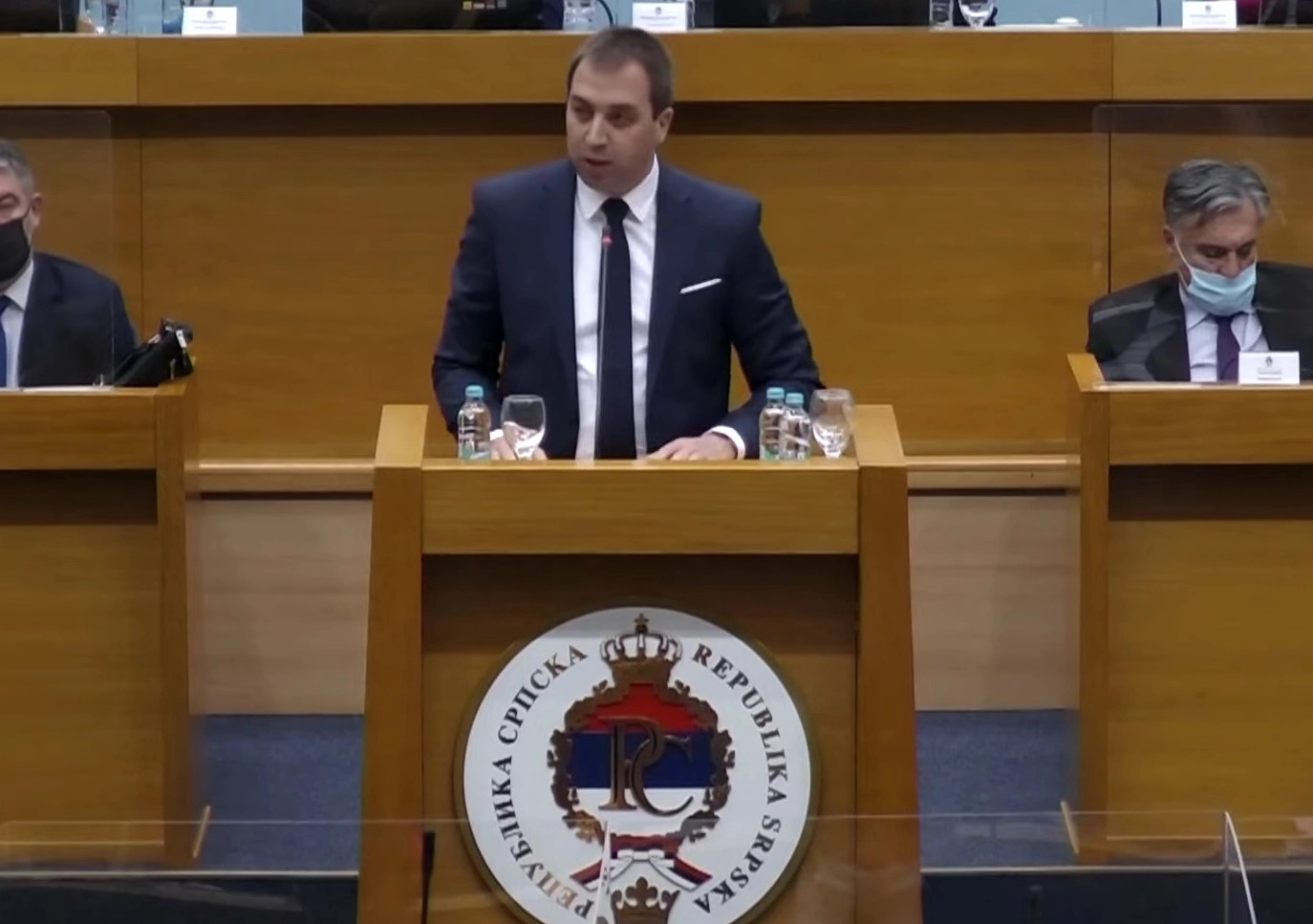 Selak pozvao Dodika da slijedi spoljnu politiku Srbije