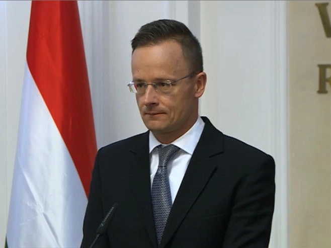 Sijarto: Apel Briselu da otvori kanale komunikacije sa Rusijom