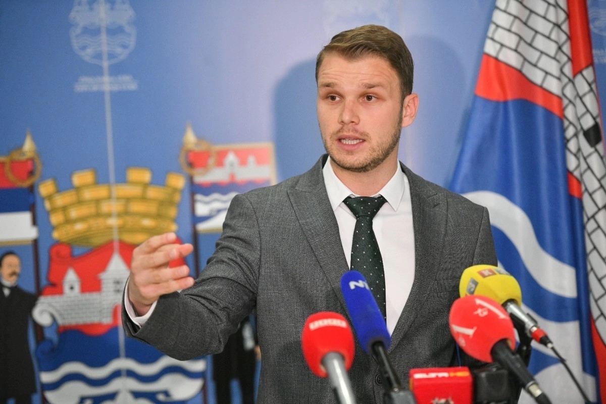 Stanivuković ponovo predložio odluku o neradnoj nedjelji