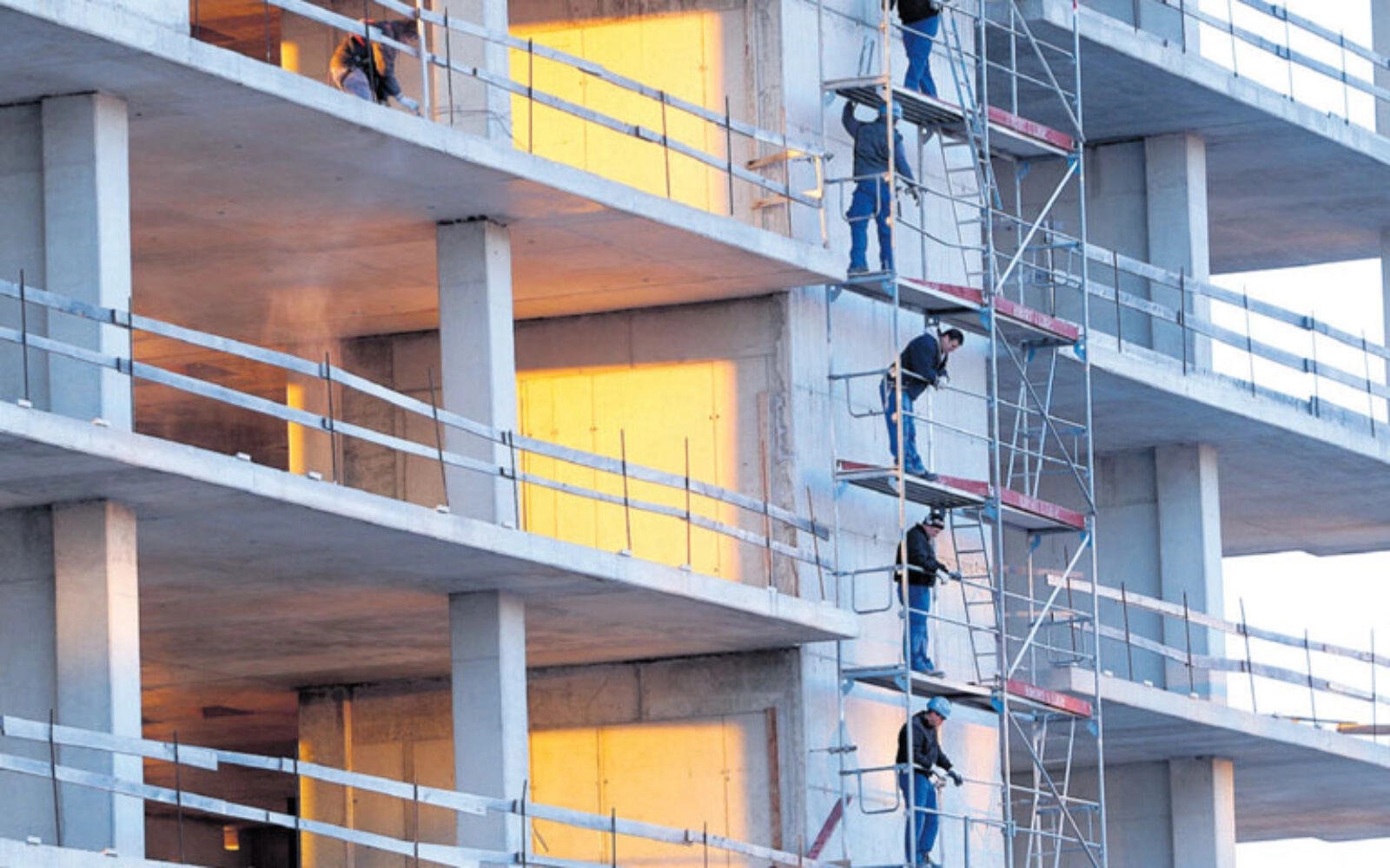 Sve više stranih radnika u Srpskoj: Izdate 2.034 radne dozvole