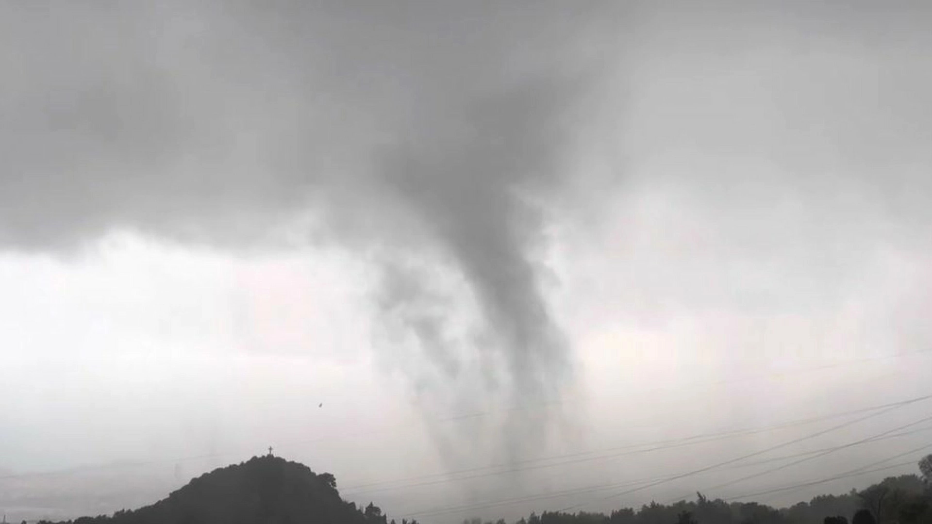 Veliko nevrijeme pogodilo dijelove Hrvatske, pijavica nosila sve pred sobom