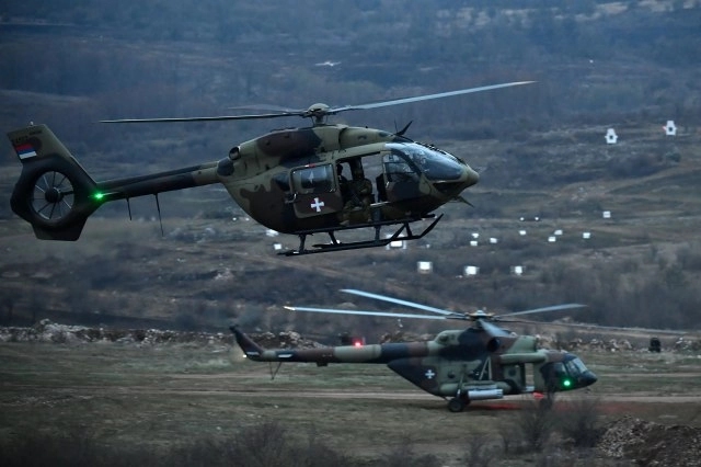 Vojska Srbije podiže helikoptere