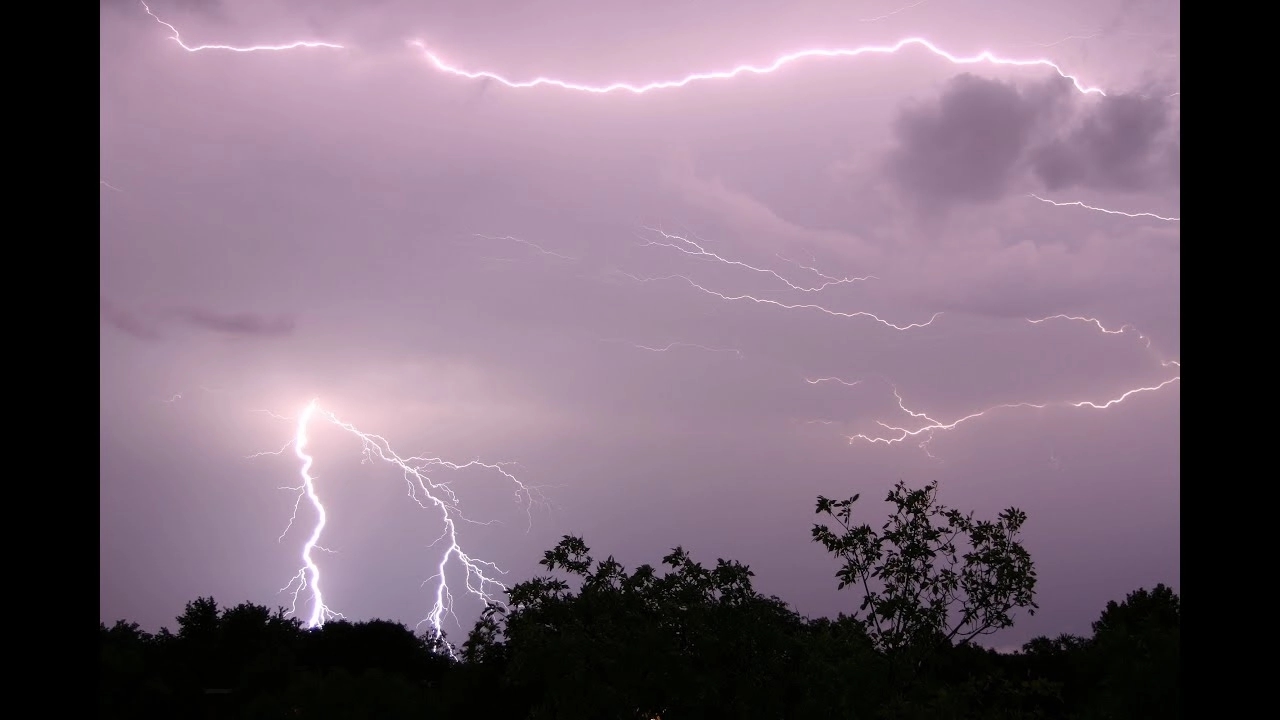 Žuto upozorenje zbog grmljavine uključeno za utorak