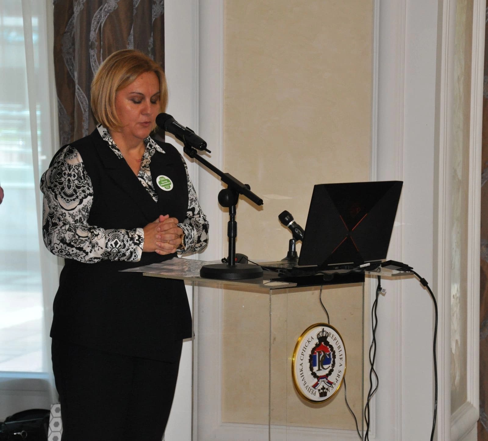 Apoteka: zdravstvena ustanova i percepcija građana