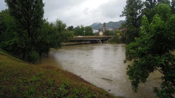 Banjalučanka skočila sa mosta, spasio je policajac