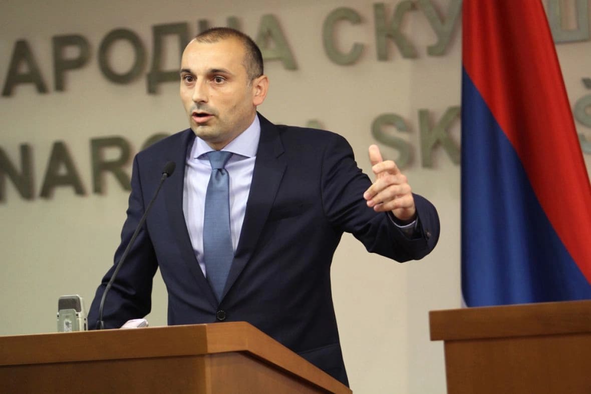 Banjca ne čudi sastanak Trivićeve i Šmita