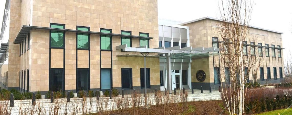 Bijela kuća potvrdila: Kristofer Hil novi ambasador SAD u Srbiji