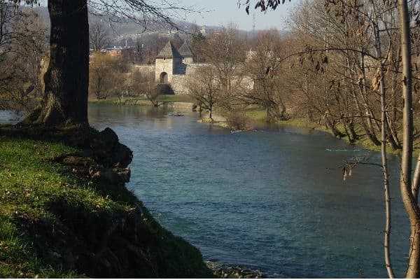 Bježeći od policije lopov skočio u Vrbas