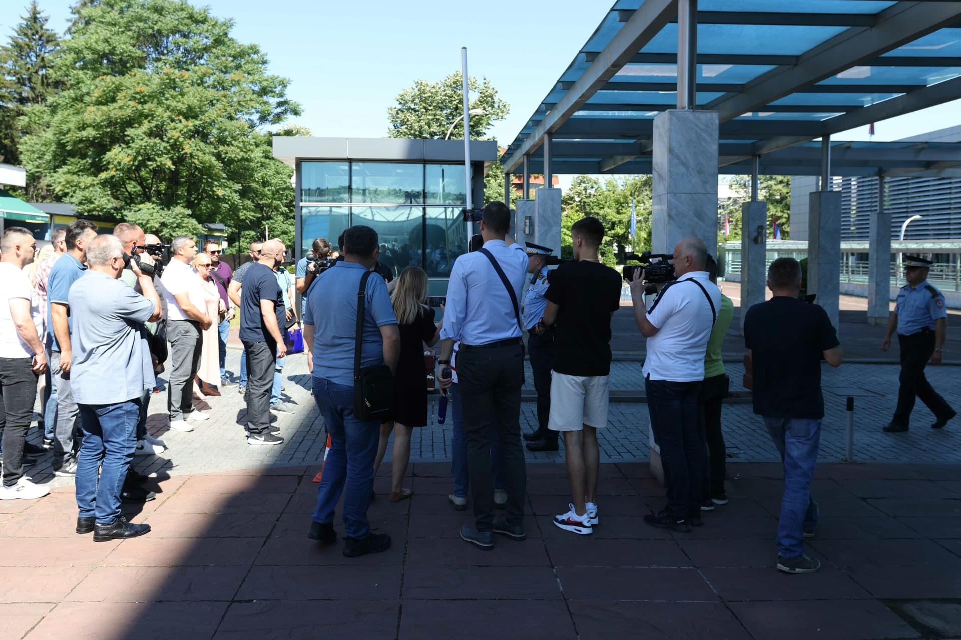 Budžetski radnici o neispunjenju obaveza Vlade Srpske