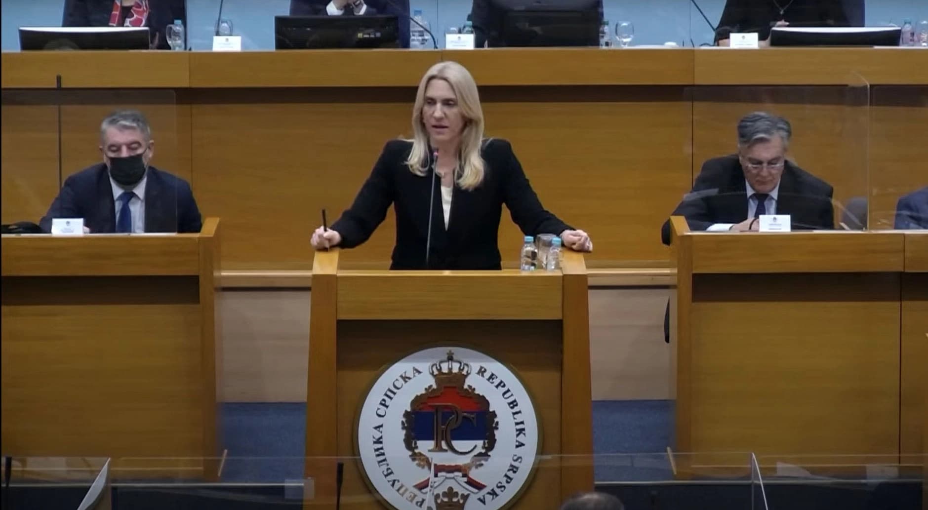 Cvijanovićeva komentarisala incident njenog obezbjeđenja i Vukanovića