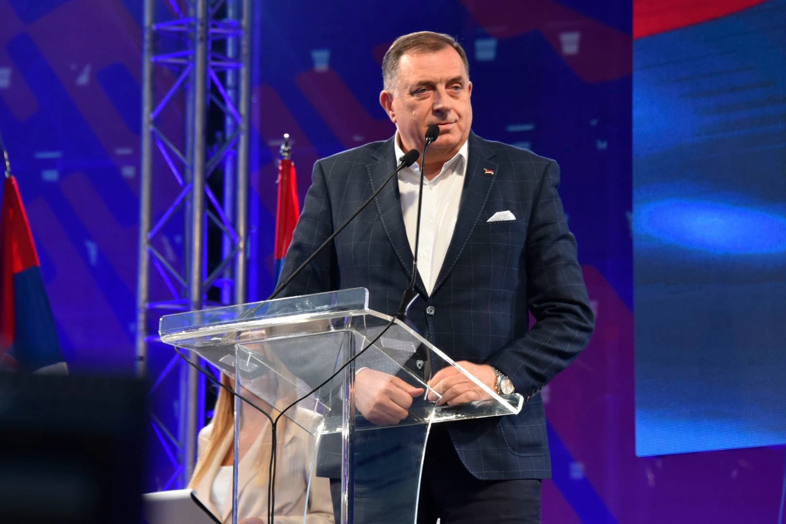 Dodik “pecnuo” Stanivukovića