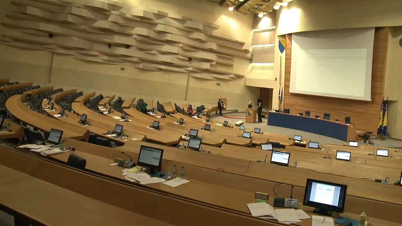 Imovina opet u fokusu, Srbi složni da ne dođe na dnevni red