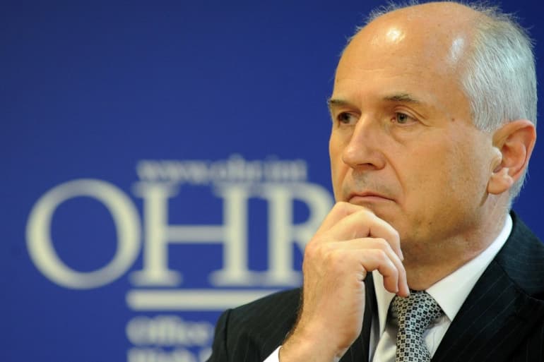 Inckovu odluku o negiranju genocida teško sprovesti u BiH