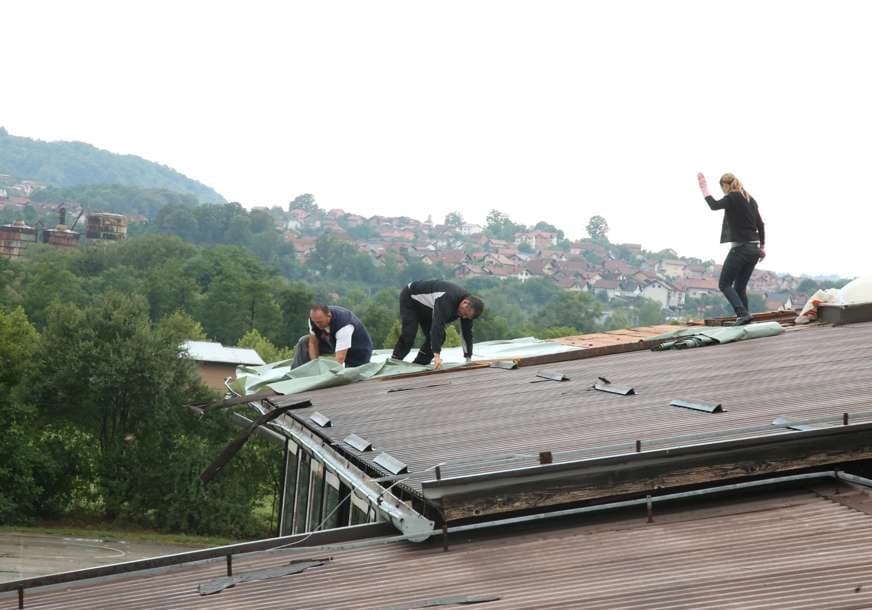 Iz Ministarstva o sanaciju krova škole “Stanko Rakita”: Obezbijeđeno 32.000 KM