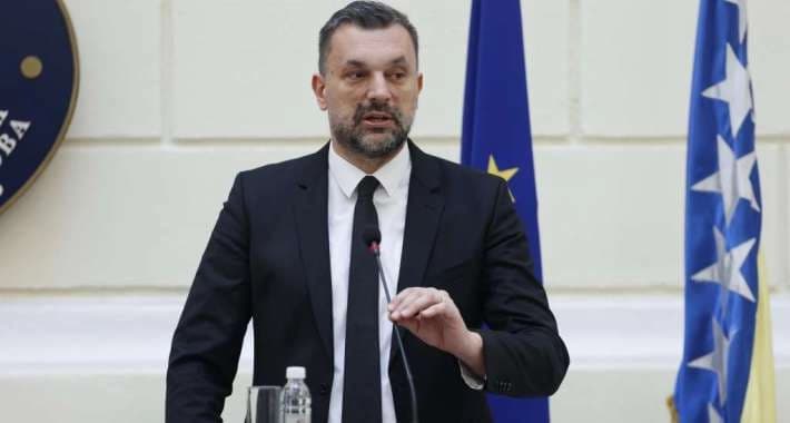 Konaković za pola godine uspio “pecnuti” sve tri susjedne zemlje