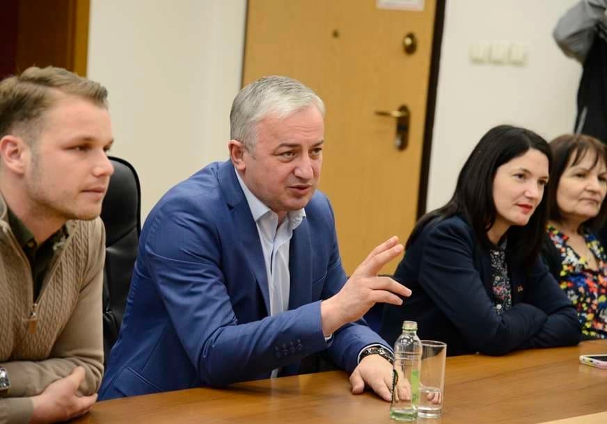 Lider PDP-a ocijenio: Zabrinjava priča o finansijskim sankcijama po Srpsku