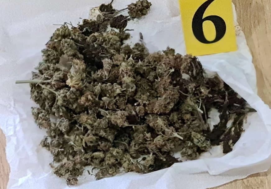 Marihuanu slali brzom poštom iz Doboja u Prijedor