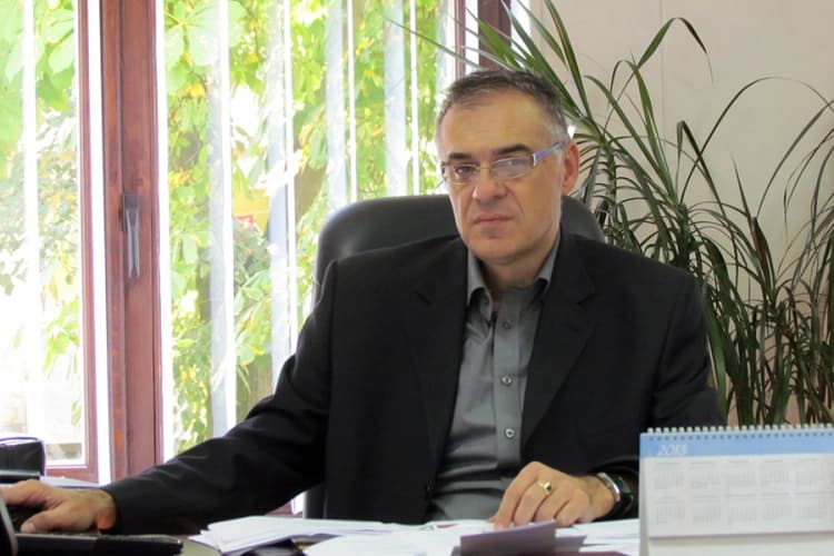 Miličević htio da se ime kandidata objavi ranije, ostatak SDS ga nije podržao